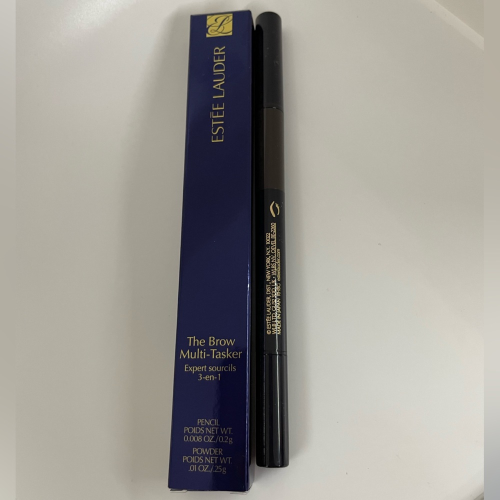 Estée Lauder brow multitasker. 3inlpencil, powder, brush. Graphite 08